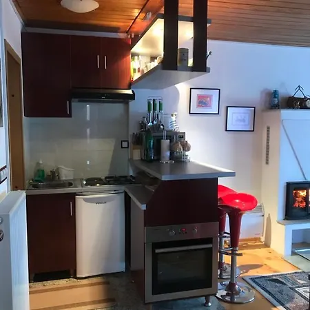 Staza アパート ヤホリナ